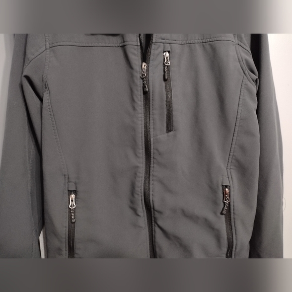 SwissTech softshell jacket i believe it to be Unisex - Picture 6 of 16